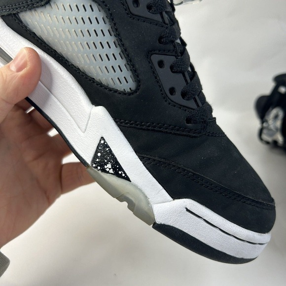Nike Shoes Air Jordan 5 Retro “Moonlight/Oreo” 2024 - Picture 8 of 9